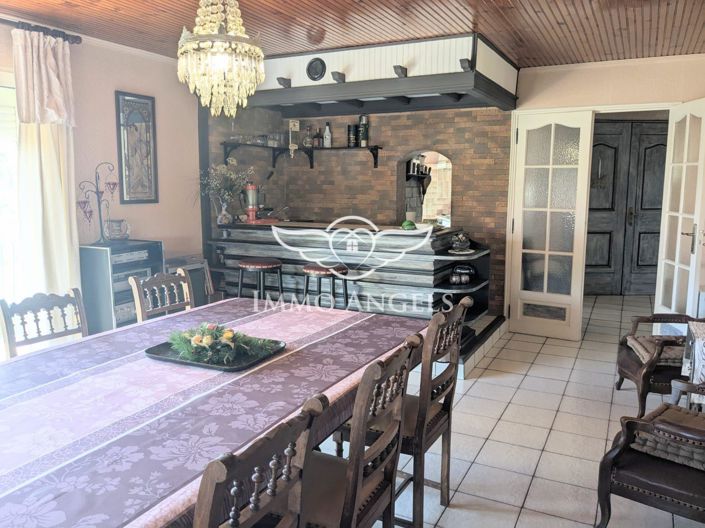 Image No.7-3 Bed House for sale