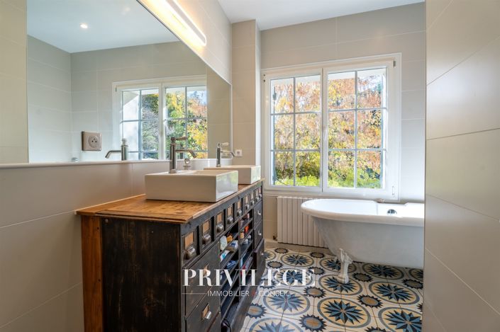 Image No.19-Maison de 7 chambres à vendre à Collonges-au-Mont-d'Or