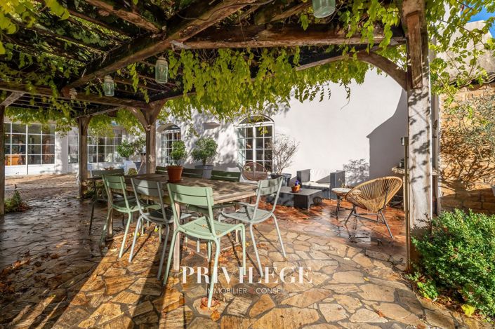 Image No.5-Maison de 7 chambres à vendre à Collonges-au-Mont-d'Or