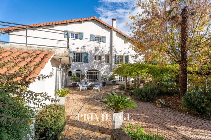 Image No.7-Maison de 7 chambres à vendre à Collonges-au-Mont-d'Or