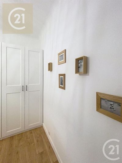 Image No.11-3 Bed House for sale