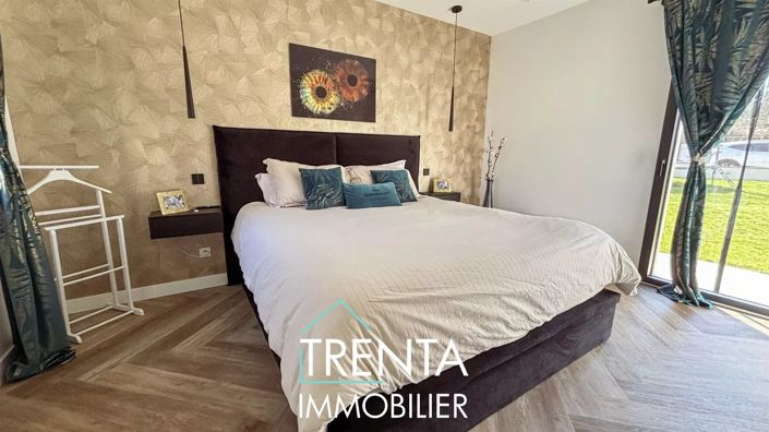 Image No.5-3 Bed House for sale