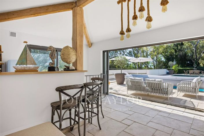 Image No.29-9 Bed House for sale