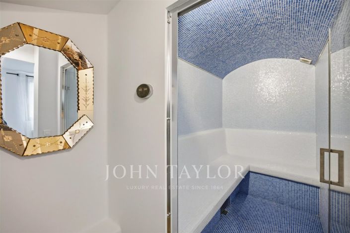 Image No.30-9 Bed House for sale