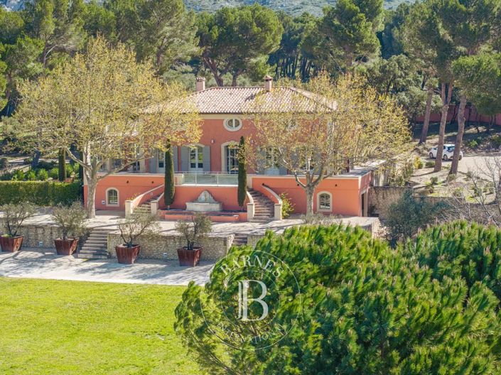 Image No.3-5 Bed House for sale