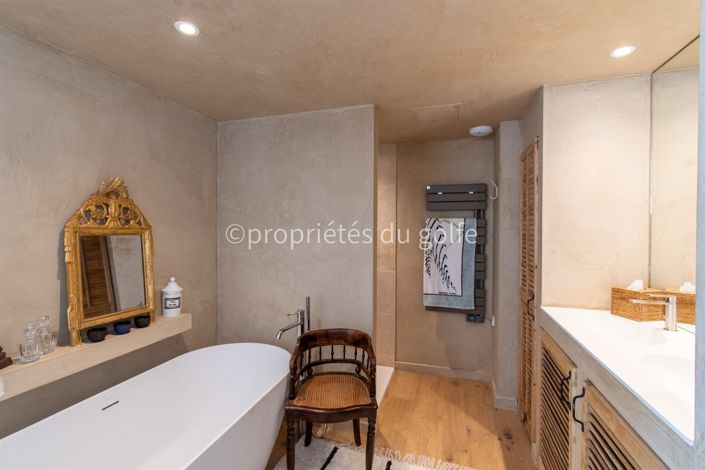 Image No.19-3 Bed Apartment for sale