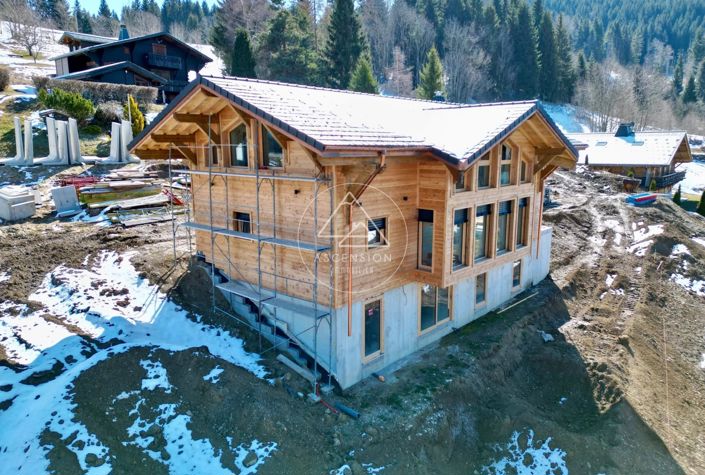 Image No.17-5 Bed House for sale