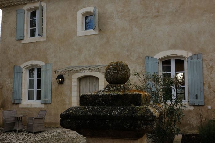 Image No.3-3 Bed Property for sale