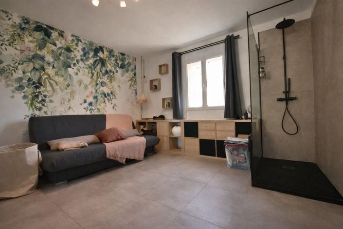 Image No.14-4 Bed House for sale