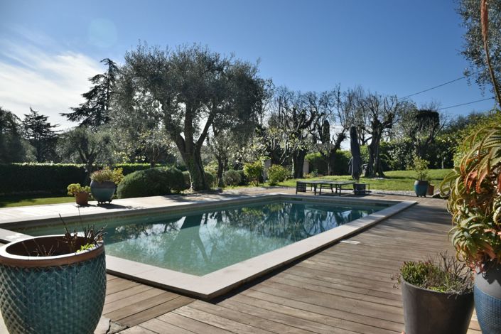 Image No.3-4 Bed House for sale