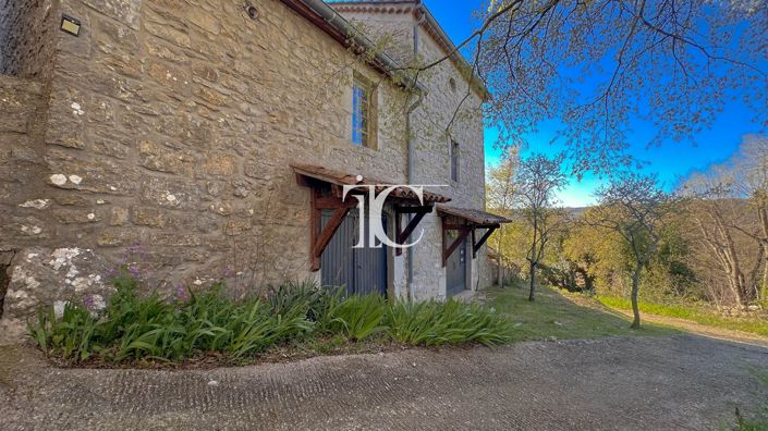 Image No.12-4 Bed House for sale