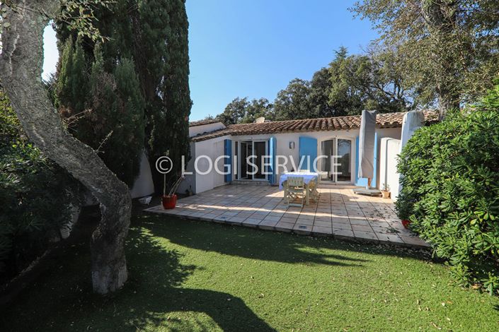 Image No.3-Maison de 2 chambres à vendre à Grimaud