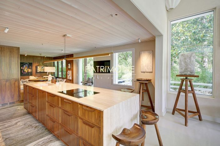 Image No.13-5 Bed Property for sale