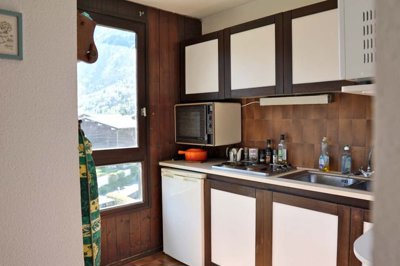 a60uva1u5wc9m1ri7