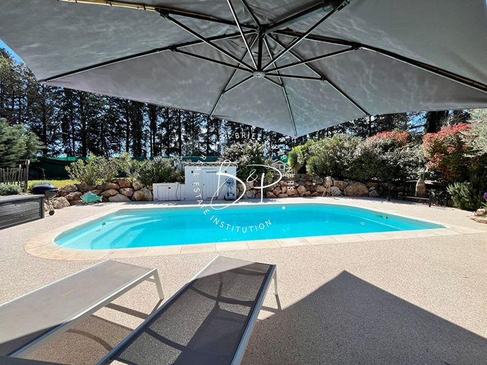 Image No.15-5 Bed House for sale