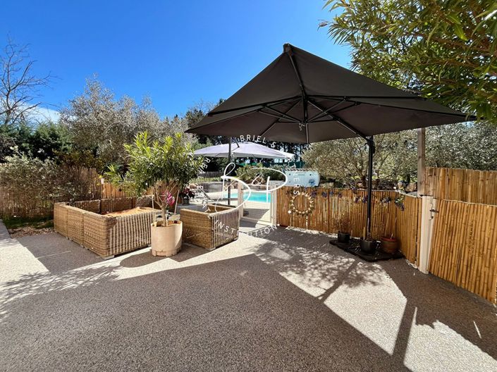 Image No.16-5 Bed House for sale