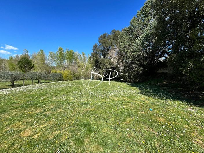 Image No.18-5 Bed House for sale