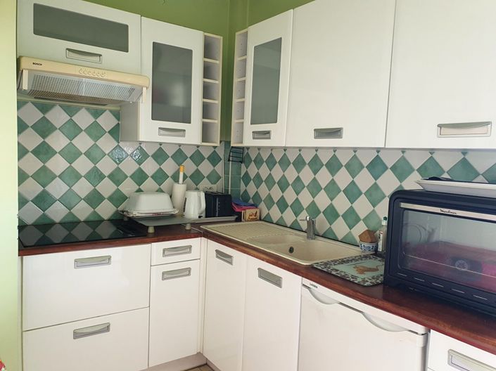 Image No.8-Apartment for sale