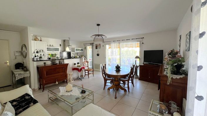 Image No.4-Appartement de 2 chambres à vendre à Six-Fours-les-Plages