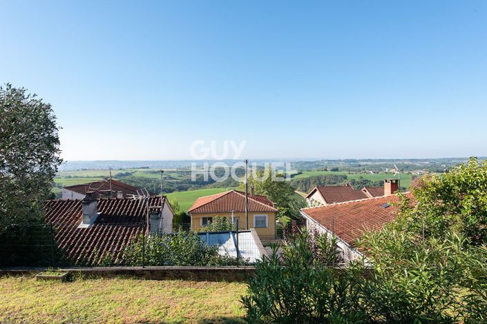 Image No.12-3 Bed House for sale