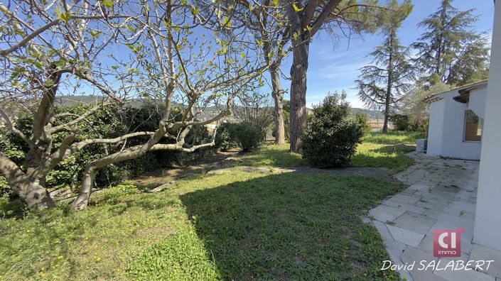 Image No.13-Propriété de 4 chambres à vendre à Draguignan