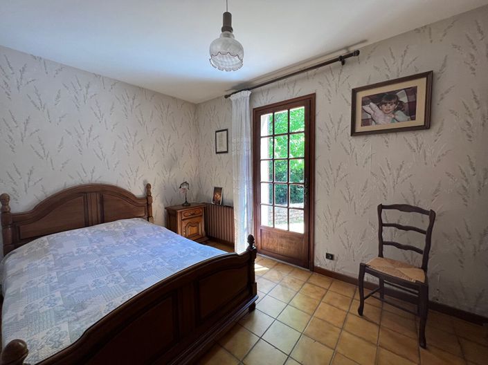 Image No.9-3 Bed House for sale