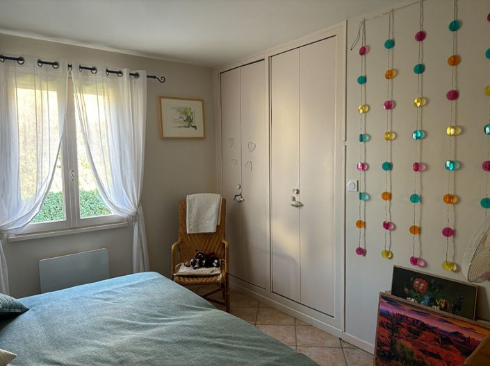 Image No.6-4 Bed House for sale