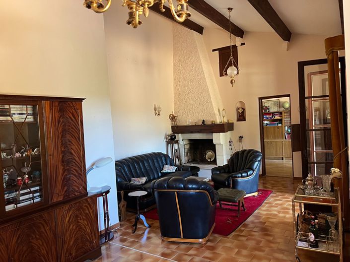 Image No.13-3 Bed House for sale