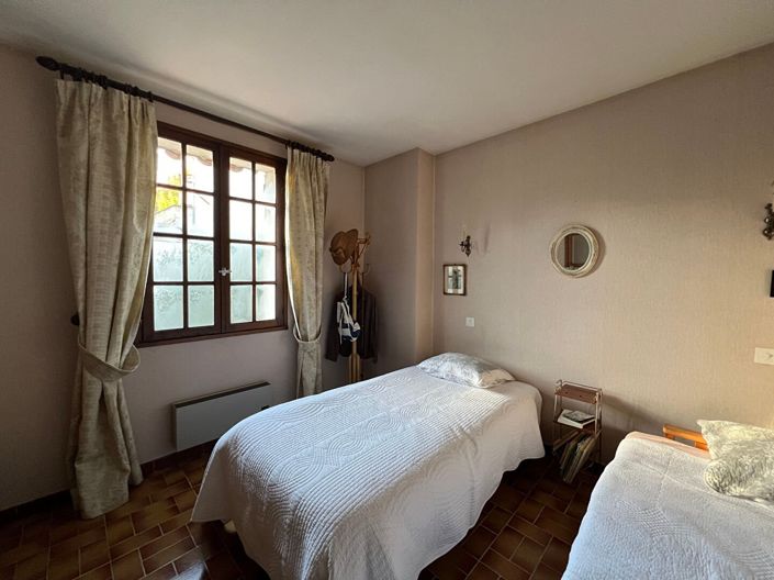 Image No.7-3 Bed House for sale