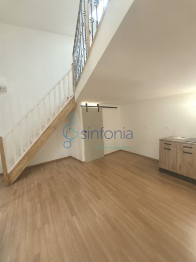 Image No.14-2 Bed House for sale