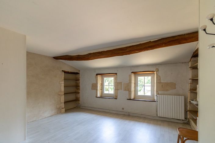 Image No.10-Maison de 7 chambres à vendre à Corme-Royal