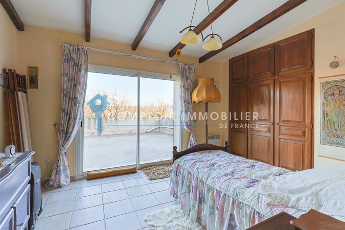 Image No.11-Maison de 5 chambres à vendre à Saint-Martin-de-Castillon