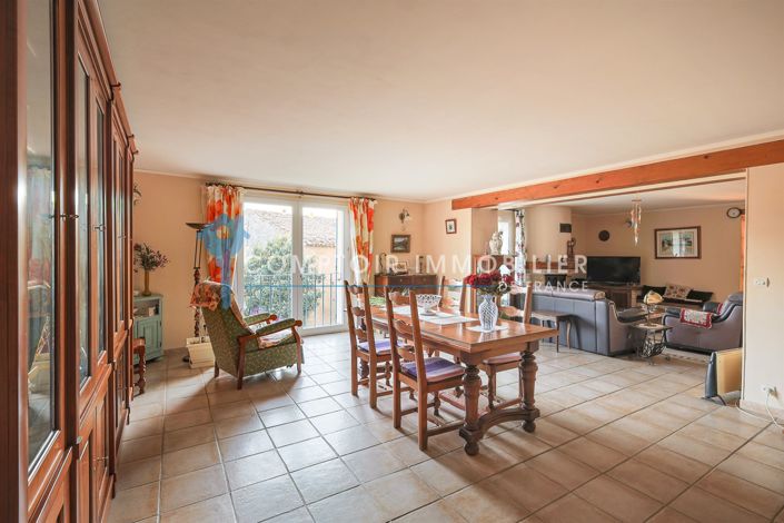 Image No.14-Maison de 5 chambres à vendre à Saint-Martin-de-Castillon