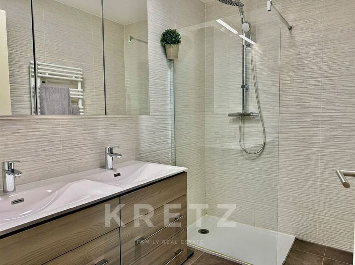 Image No.15-3 Bed Apartment for sale