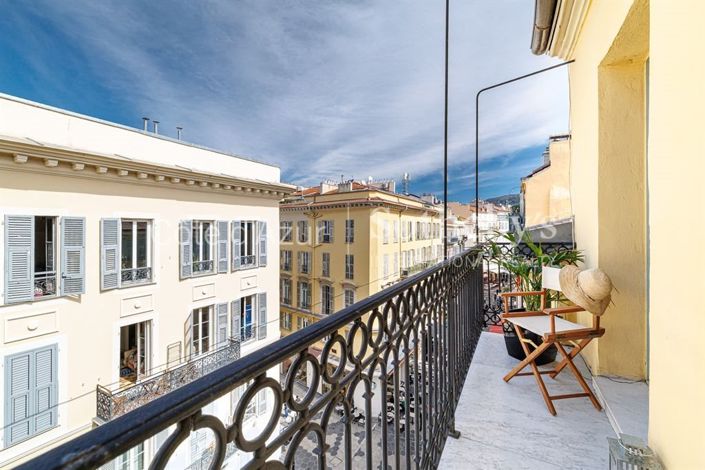 Image No.20-2 Bed Apartment for sale