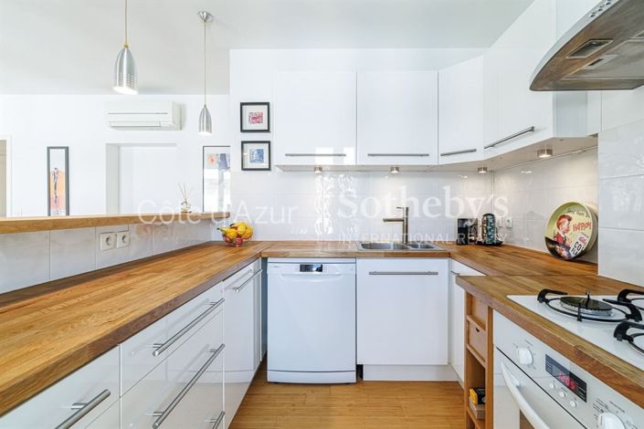 Image No.9-2 Bed Apartment for sale