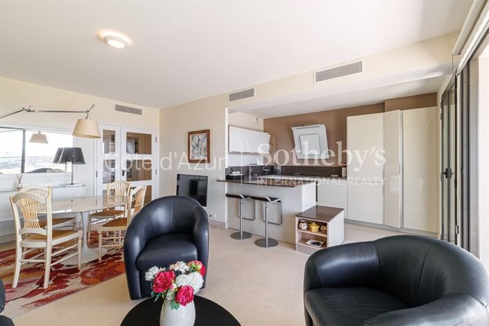 Image No.8-Appartement de 2 chambres à vendre à Nice