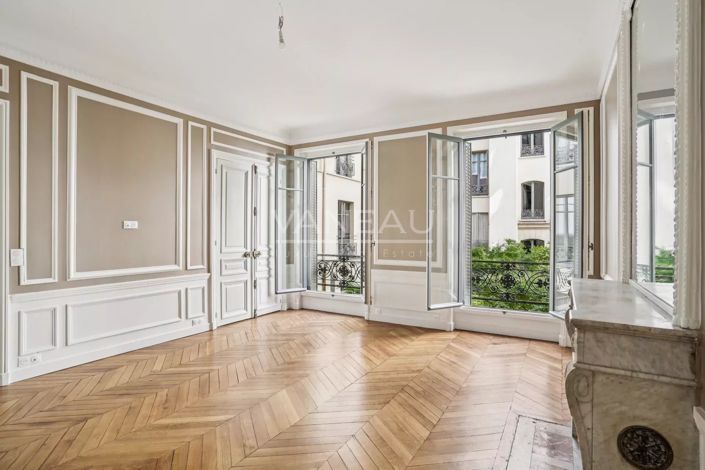Image No.3-Appartement de 2 chambres à vendre à Paris