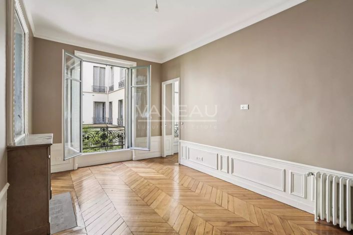 Image No.4-Appartement de 2 chambres à vendre à Paris
