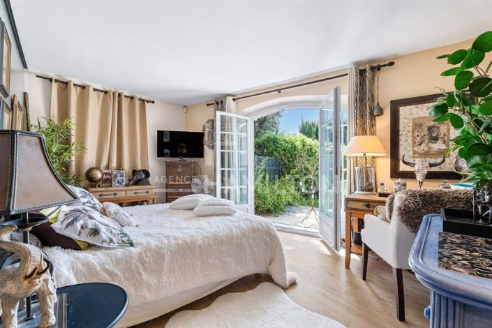 Image No.13-Maison de 5 chambres à vendre à Roquefort-les-Pins