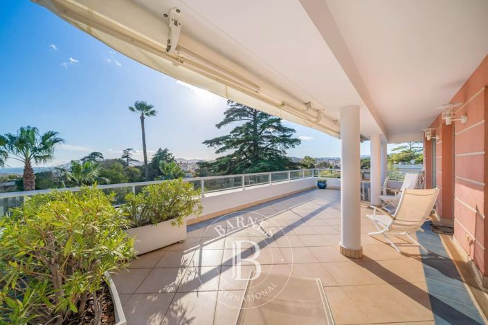 Image No.2-Appartement de 3 chambres à vendre à Cannes