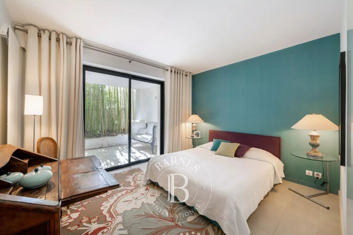 Image No.11-4 Bed House for sale