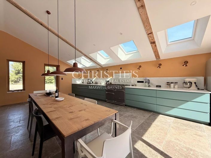 Image No.14-3 Bed House for sale