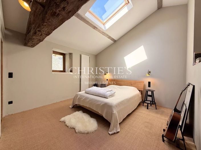 Image No.18-3 Bed House for sale