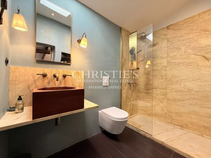 Image No.22-3 Bed House for sale