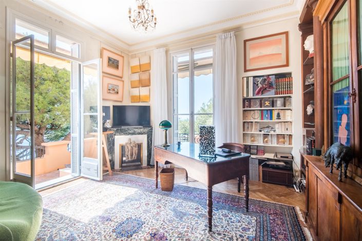 Image No.18-3 Bed House for sale