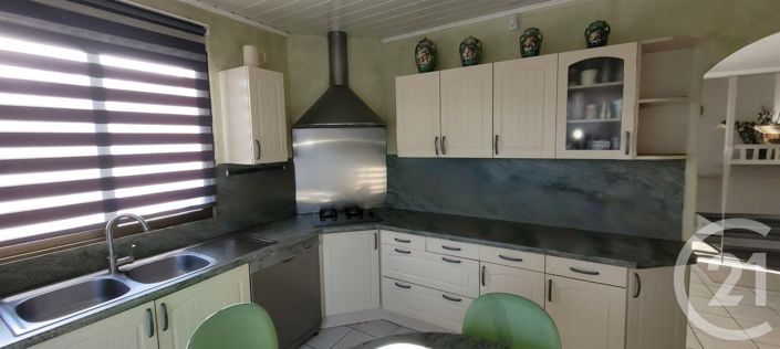 Image No.3-4 Bed House for sale