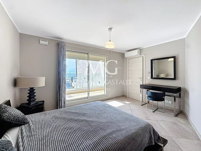Image No.6-3 Bed Apartment for sale