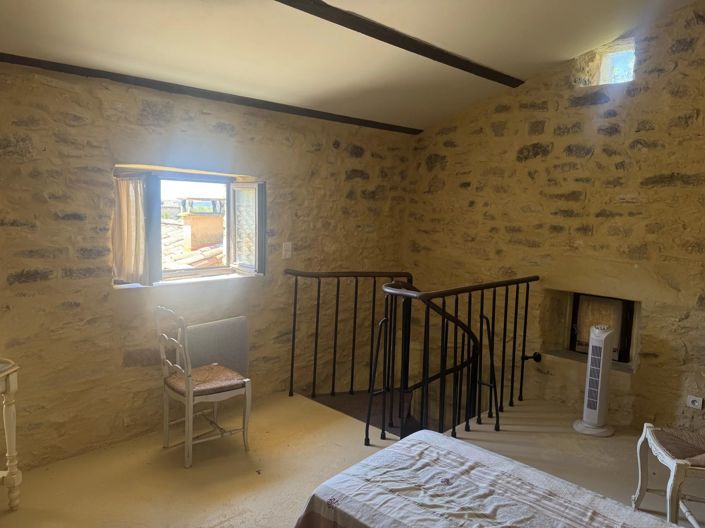 Image No.16-4 Bed House for sale