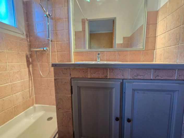 Image No.14-3 Bed House for sale